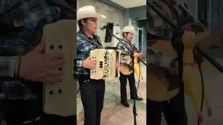 mujer mujer al estilo de el gallito de reynosa 🐓🪗