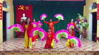 Múa chèo: Lời ca mừng Đảng mừng Xuân do Chi Hội Người Cao thôn Tuổi Ngô Đồng thực hiện!