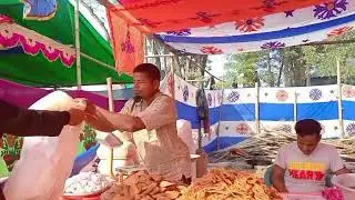 বগুড়ায় ধনুট  থানায় ঐতিহ্যবাহী গলার তাইর বরভিটা মেলা 