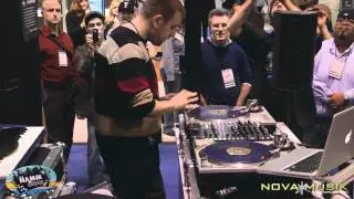Nova @ NAMM! - Novation Dicer!