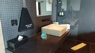 25 Hour Bikini hotel large jungle room review