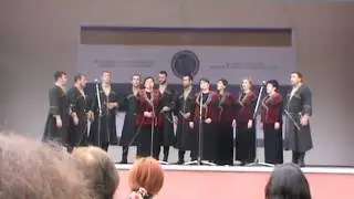 Lili Abdulishi & 