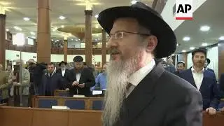 Holocaust survivors at Hanukkah ceremony in Moscow
