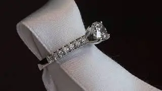 1,5ct total diamonds engagement ring