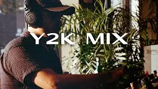 Underground Echo Y2K: 90s/2000s house music in a house on New Years.