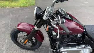2020 Harley-Davidson Softail Slim in Billiard Burgundy