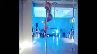 Advanced pole dance spin - Icarus