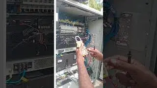 Mobile Network Power Reading At PNG INDONESIAN Border.. Vanimo 🇵🇬