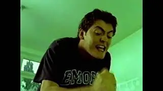 Super Noodles Advert - Lewis Macleod (1997)