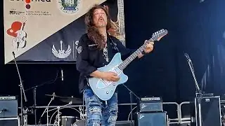 Mozart &ldquo;Eine Kleine&rdquo; in Rock/Metal &mdash; Pier Gonella Live Bologna Guitar Show 2025