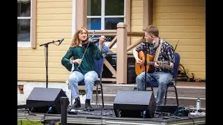 Daniel Quayle & Elizabeth Davidson Viru Folgil 2023