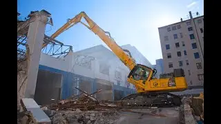 Marti construit... Marti d&eacute;molit !