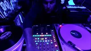 System Overload ELECTRO CHRISTMAS Mixtape 12/25/23 #electro #live #dj #vinyldjset