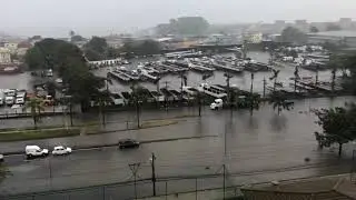 Fortes chuvas alagam a BR 101, na Serra, na entrada de Laranjeiras