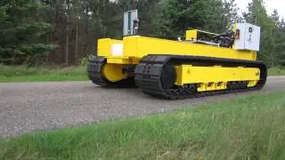 Custom made tracked undercarriage with powerpack &ndash; VTS Track Solutions