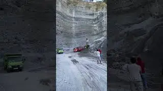 Pengambilan super Extreme tambang pasir Gunung #shortvideo
