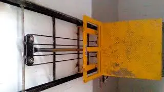 HYDRAULIC GOODS LIFT - SINGLE MAST/45 Feet