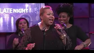 Joany Muskiet zingt het schitterende 'Oh Lord,  Stand By Me'! - RTL LATE NIGHT