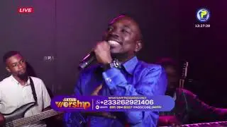 This was an intense worship 🔥atmosphere led by Min. Kwadwo Boakye on Pent TV