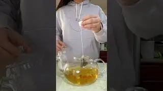 Add goji berries to your tea ☕️ #cookingasmr #tea #gojiberry