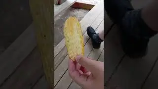 Огромная чипсина. #юмор #fairy #топ #прикол #смех #bass #foot #funny #тикток #смешно
