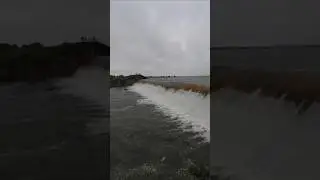 ||&bull;Heavy rains in Dwarka Gujarat flooded the dam&bull;|| #viralvideo #shortsfeed #shorts #short