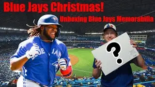 Unboxing Baseball Memorabilia Treasure Chest!!!