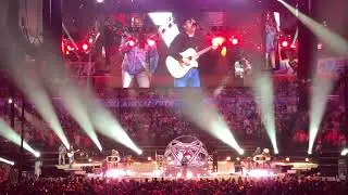 Garth Brooks , Friends In Low Places , 3rd verse included! OKC July 2017
