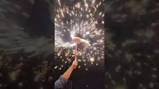 Handheld Spinning Fountain
