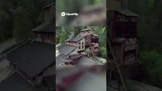 Verlassener Ort in Italien &ndash; POV mittendrin 🏚️🏍️ | #pov #lostplace #italien