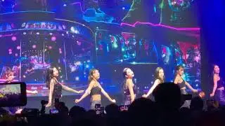 Red Velvet- Peek-A-Boo Live