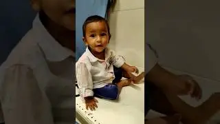 Ashu playing hide & seek in shopping mall 😅🛒 | Kids Fun Video #shorts #funny #viral #trending #cute