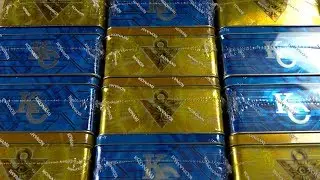 Case Opening - 12x Mega-Tins 2017