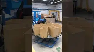 8 Station Box Carousel