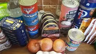 CITY PREPPING UK: A Proper Prepping Food Haul. FARMFOODS. 👊💜👊🌱 