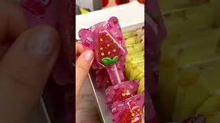 The berry, bear and duck-shaped gummies that children love are delicious and cute