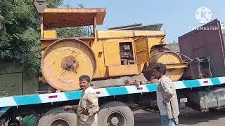 Road rollar unloading by hydra !! Road rollar utarta hua hydra crane jhansi 