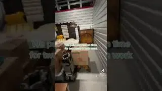 Жить в складском помещении?!