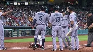 Franklin launches a grand slam in the second