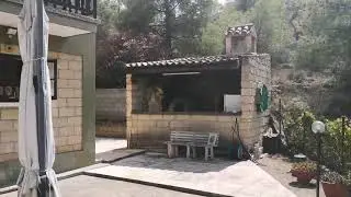 Mosfiloti House