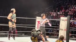 Stephanie Vaquer's and AZM's Entrances at NJPW Windy City Riot [Live Crowd Reactions]