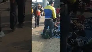 Delhi badarpur border ll shoe market ll 100 rupees only 😊#delhi #market #shoes #viral #reels