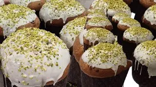 panettone farcito e farciture con pistachio  per natale_farcito per Christmas