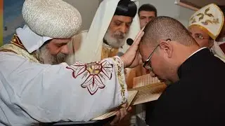 رسامة قس وثلاثة قمامصة بيد انبا اباكير وانبا كيرلس Priest Ondination by Anba Abakir & Anba Kyrillos