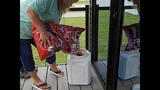 Best Dog Food Storage! - Gamma2 Vittles Vault Keeps Kibble Crisp