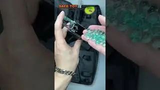 UMP45 gel blaster with a metal mag