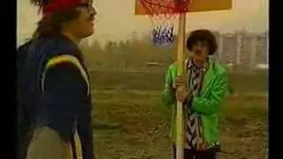 Macedonian Humour  K-15 (part 5 - Mile saka da dava kos)