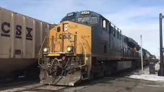 CSX Q303? Meets Inbound Q301 Rocky Mount NC 01/08/18 w #12 Spirit of Louisville 2nd out