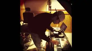 Sam Johannes - Voyage Etrange (prod. Electrical Requiem)