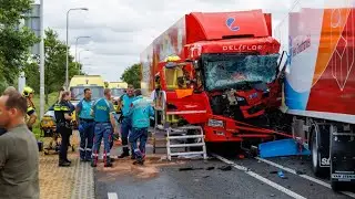 Vrachtwagenbestuurder onwel, botsing met andere vrachtwagen - Hoeksebaan Maasdijk